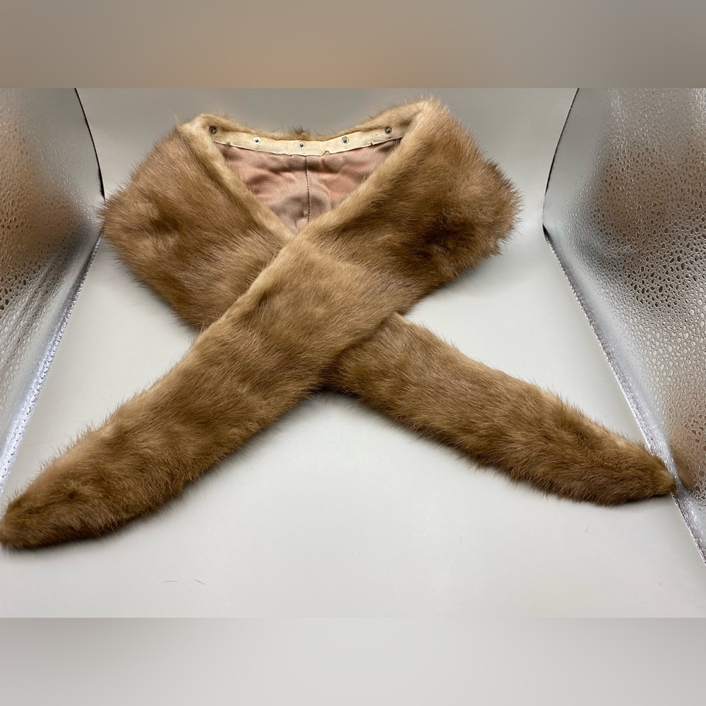 Vintage 1950’s Light Brown Long Mink Fur Collar Lapel EUC One Owner One Size